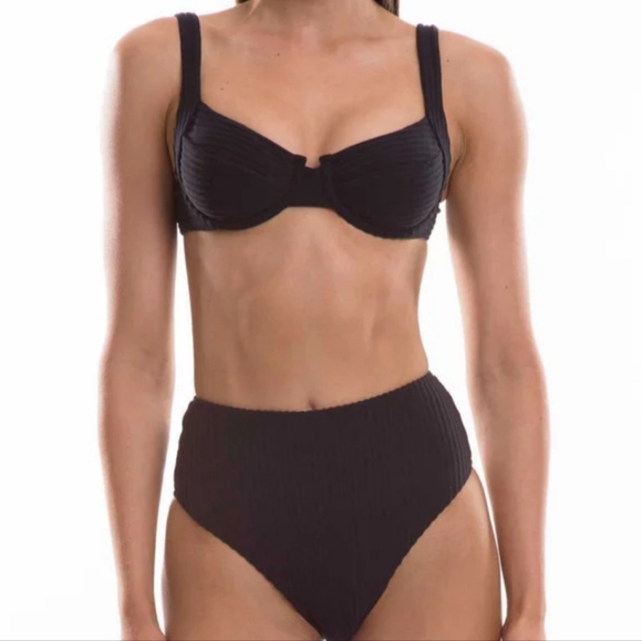 TJ Swim Top & Bottom - Picture 10 of 12